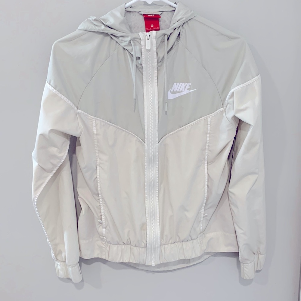 Nike windbreaker